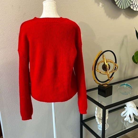 No Boundaries: New Women’s Red knitted Long Sleeve Crew neck Sweater Size L - Picture 4 of 6